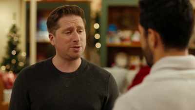 - Okay. Um, yeah, I didn't think
I would say this this morning, - Mom's Christmas Boyfriend