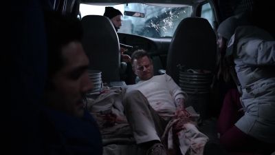 - Okay, uncuff him. - Chicago Med