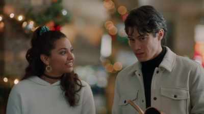 Okay, well, Daniella,
what do you think - Friends & Family Christmas