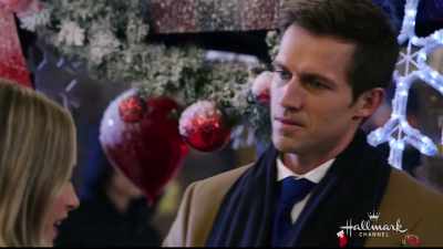 Okay, well,
everyone who knows me - Christmas at the Palace