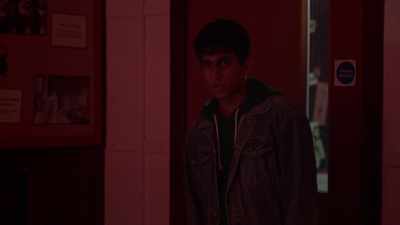 - Okay, we'll get more money.
- How? - A Good Girl's Guide to Murder