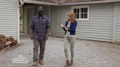 - Okay, well, my
first question is, - The Julius House: An Aurora Teagarden Mystery