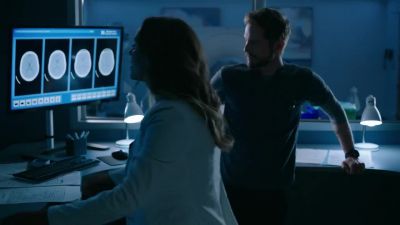 Okay, well, there's
our problem. - The Resident