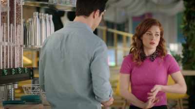 - Okay, well, uh, normally
when I hear someone sing to me, - Zoey's Extraordinary Playlist