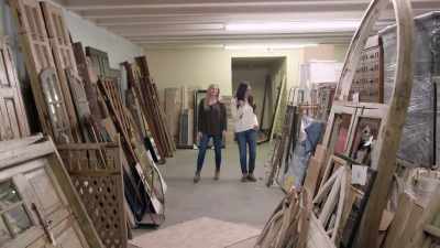 Okay, so we're looking
for doors today, - Fixer Upper: Behind the Design