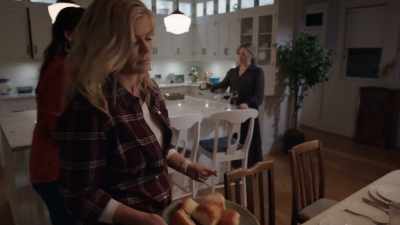 Okay. What male suspect - One Bad Apple: A Hannah Swensen Mystery