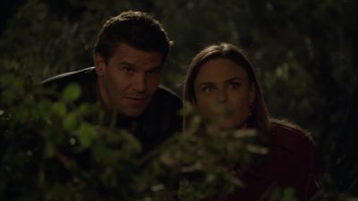 Okay, why is it when
things like this happen, - Bones