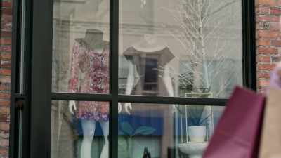 - Okay.
- Wow. Look at that! - Deadly Wives Club