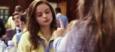 Okay, yeah! It's 310...
(PHONE DINGS) - The Kissing Booth