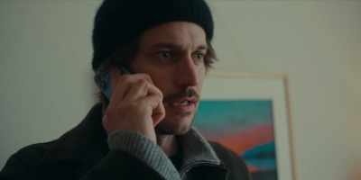 Okay, yeah. There's a church. - The Holiday List