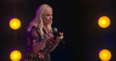 Okay, you younger girls, - Leanne Morgan: I'm Every Woman