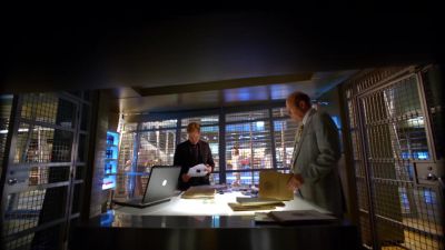 Olansky. - CSI: Miami