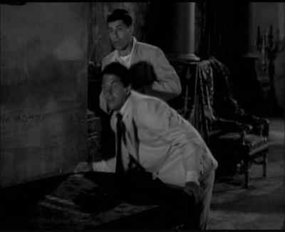 - Old man Mose is certainly dead.
- Let's go home, Larry. - Scared Stiff
