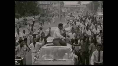 ♪ Old pirates, yes, they rob I ♪ - Blood Brothers: Malcolm X and Muhammad Ali