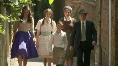 Older people that I've met have said that the '50s was better, - Back in Time for Dinner