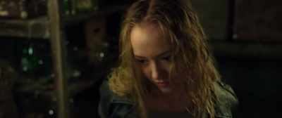 Olga, Olga, please,
untie me. - The Mermaid: Lake of the Dead
