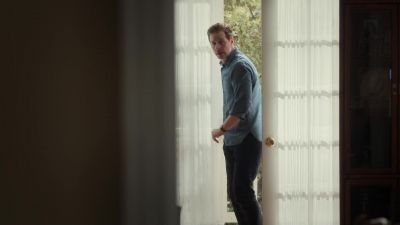 [Olive] Dad? - Manifest