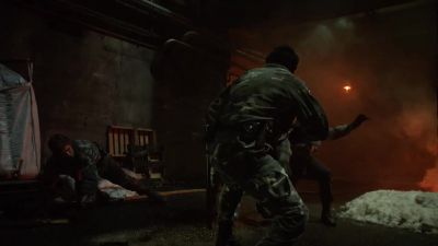 Oliver, get down! - Arrow