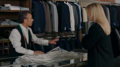 Oliver's father was a client and friend.
He brought us a very special document. - The Wedding Veil Legacy