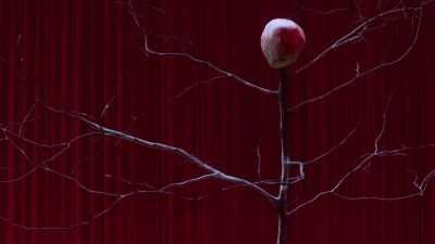 [ominous atmospheric humming] - Twin Peaks