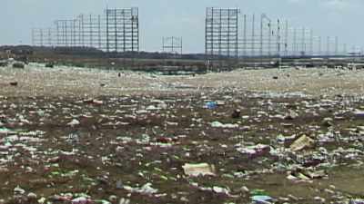 ♪ (OMINOUS MUSIC PLAYING) ♪ - Woodstock 99: Peace Love and Rage