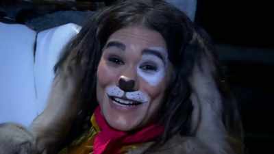 (ominous music) - Dr. Seuss' The Grinch Musical