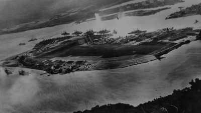 [ominous music] - World War II: Race to Victory