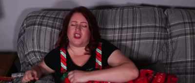 (ominous music) - Curtains for Christmas