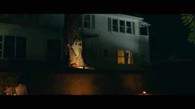 (ominous music) - Natty Knocks