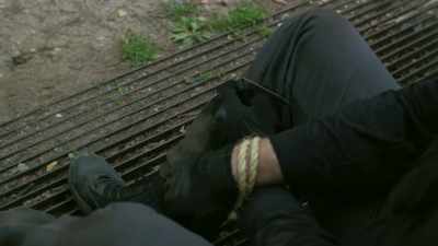 ♪ [OMINOUS MUSIC] ♪ - Love in Wolf Creek