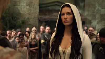 ( ominous theme playing ) - Legend of the Seeker