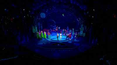 ♪ ...on a beautiful
Bikini Bottom... ♪ - The SpongeBob Musical: Live on Stage!