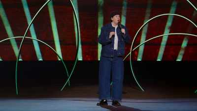 On a wedding dance floor,
I know with 100% certainty - Hannah Gadsby's Gender Agenda