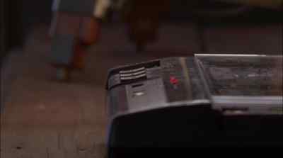 (ON ANSWERING MACHINE)
Jesse, it's Rose. - Jesse Stone: Sea Change