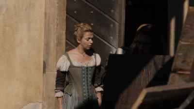On your feet. Outside. - The Musketeers