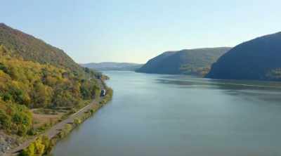 On game days, we always do
a practice jump in the morning. - World's Most Scenic River Journeys