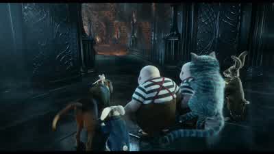 On guard! - Alice Through the Looking Glass