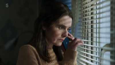 ON PHONE:Hello.
Who is this?It's Dean Winter. - The House Across the Street