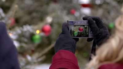 "On," point, shoot, easy. - Catering Christmas