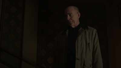 On my side, Nadia is not a violinist. - Counterpart