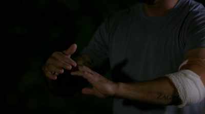 On this side of my ring finger,
I have no feeling. - Kings of Pain