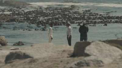 (on speaker): Hey, man!
We found this thing, yeah, - Trackers