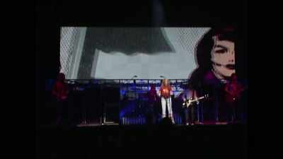 On stage the screen
is overpowering us. - Sheryl