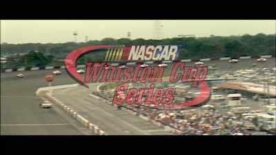 ON SUNDAY,
WE'RE GOING CUP RACING. - Blink of an Eye