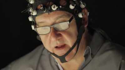 -: On terrible looks, I should've given it a one, - Inside the Mind of a Con Artist