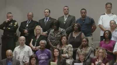 ON THE DAY THAT
THE VERDICT WAS ANNOUNCED, - Casey Anthony: An American Murder Mystery