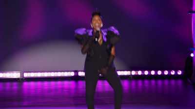 On their birthday,
they're going to be like, - Sommore: Queen Chandelier