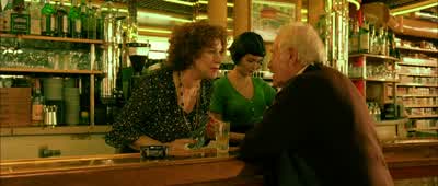 - On voit que vous n'avez pas connu le grand amour. - Amélie