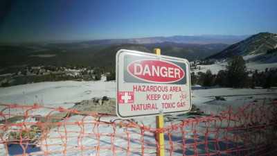 Once again, my trusty c.O.2
Detector paints a grim picture. - Secrets of the Underground