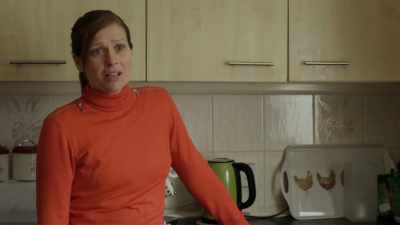 Once and for all. How?
She's not allowed on t'estate. - The Moorside